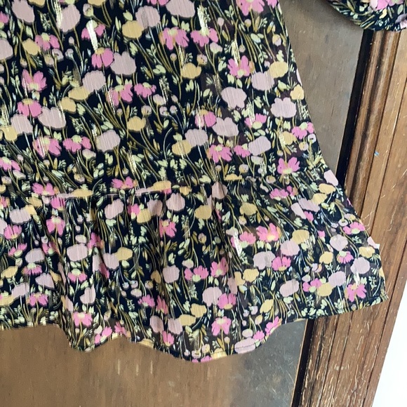 Relist9/28🔺LC Lauren Conrad floral print mini dress ruffle & metallic detail XS - Picture 8 of 17
